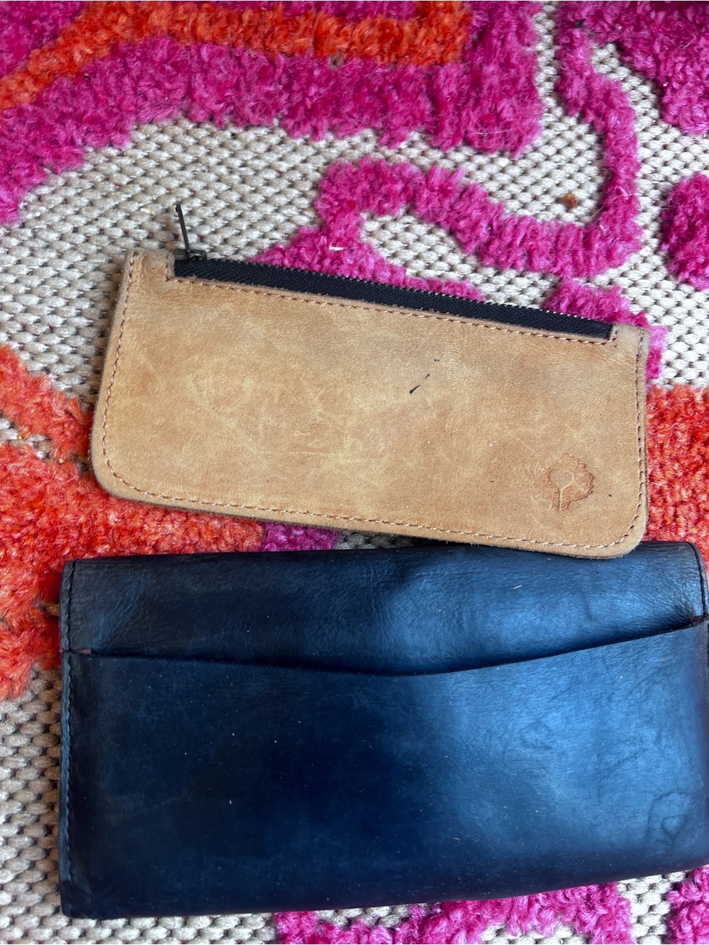 Able Black Leather Continental Clutch Wallet brown and black - Picture 2 of 8
